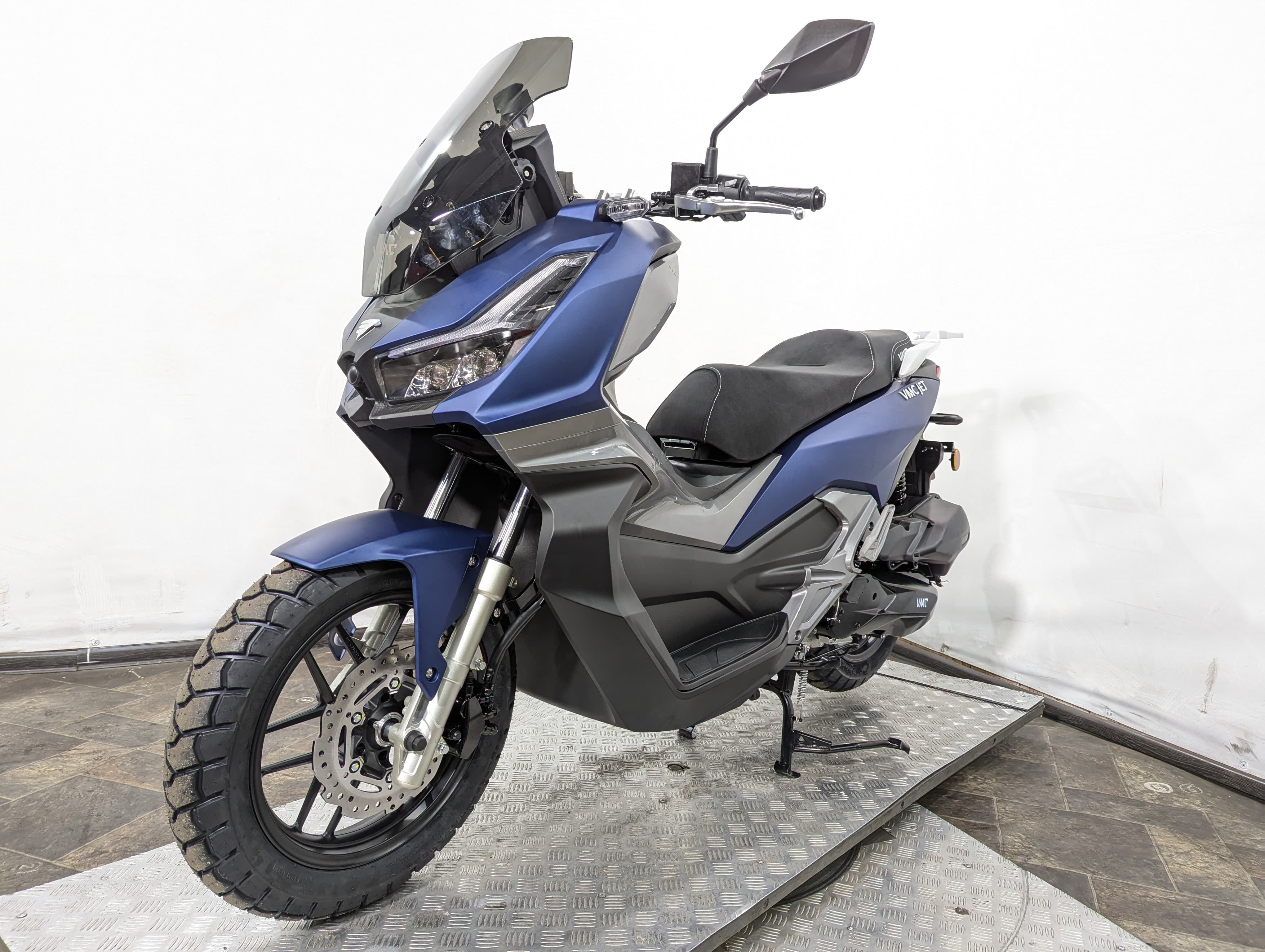 Скутер VMC (Vento) JET (49/170cc)  (Завод Тэйн) Синий матовый
